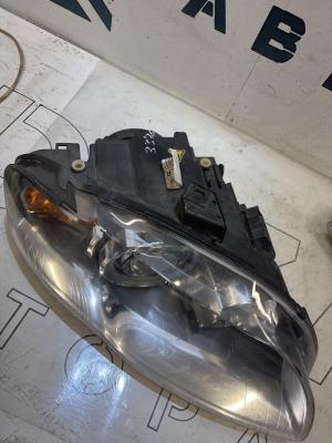 Фары Ксенон 8E0941004AT Audi A4 B6