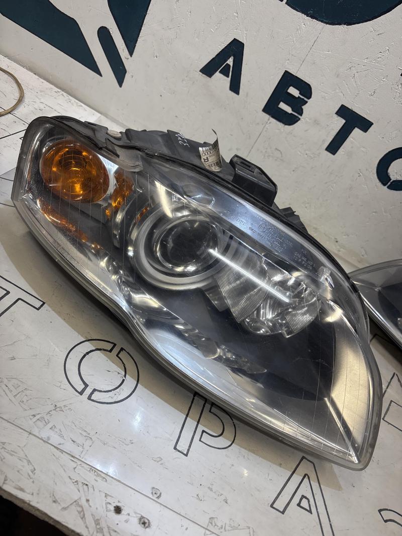 Фары Ксенон 8E0941004AT Audi A4 B6