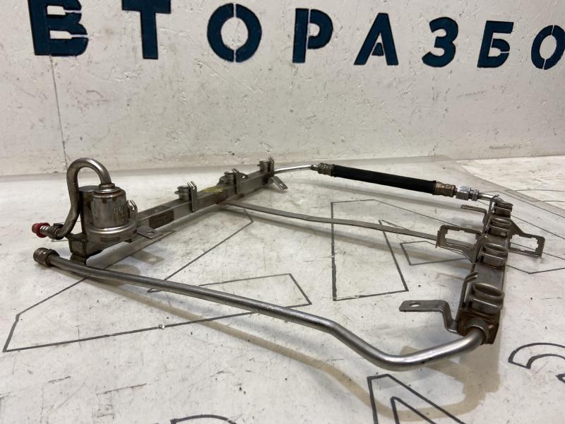 Топливная рампа 077133681T 