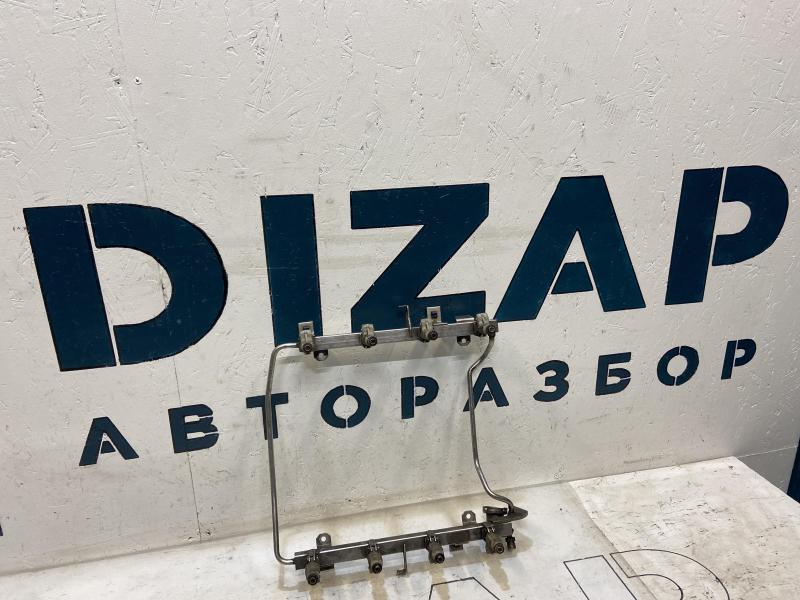 Топливная рампа 077133681L 