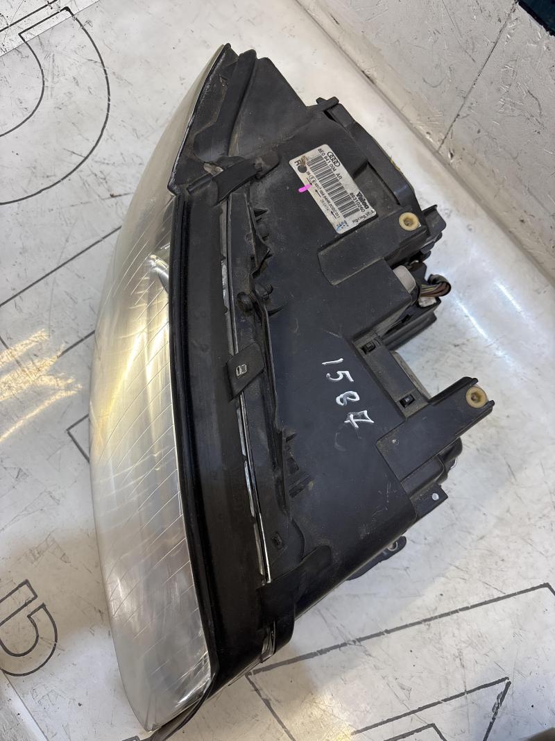 Фары Ксенон 8E0941003AR Audi A4 B6