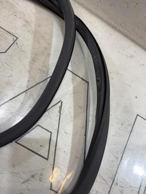 Уплотнитель двери задней левой 4B5833721L 