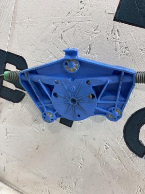 Стеклоподъемник электр. задний левый 8E0839461C Audi A4 B6