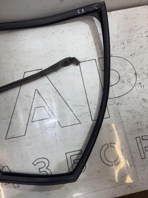 Направляющая стекла задняя левая Avant 4B9839439AJ 