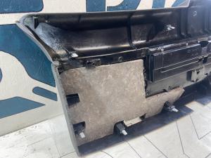 Облицовка крышки багажного отсека 4B9867979 