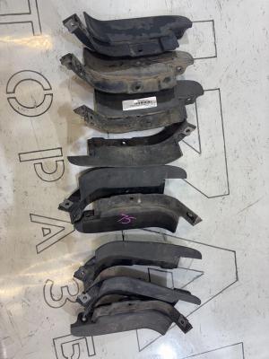 Брызговик 8E0853833 Audi A4 B6