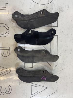 Cпойлер колеса 8E0853888A Audi A4 B6