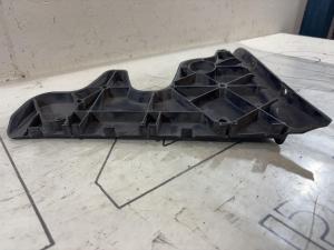 Кронштейн заднего бампера левый 4F5807453 