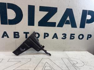 Кронштейн заднего бампера левый 8E9807453A Audi A4 B6 avant