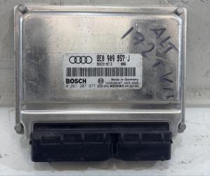 Блок управления двигателем (ДВС) 8E0909557J Audi A4 B6