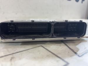 Блок управления двигателем (ДВС) 8E0909557S Audi A4 B6