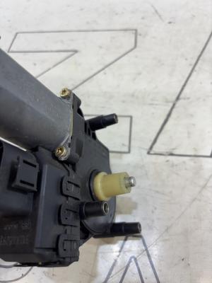 Моторчик заднего левого стеклоподъемника 4B0959801B Audi A6 C5 / A6 C5 Allroad