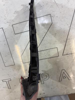 Кронштейн заднего бампера правый 8E5807454A Audi A4 B6 sedan