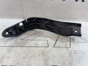 Кронштейн переднего крыла левый 8E0821137B Audi A4 B6