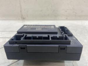 Блок управления двери передней правой 4F0959792E Audi A6 C6 / S6 C6 / RS6 C6