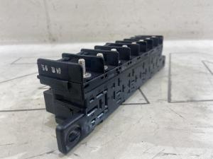 Блок предохранителей (блок реле) 4A0941822 Audi A6 C4