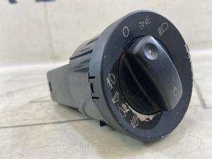 Переключатель света 8E0941531A Audi A4 B6 / B7