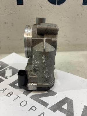 дроссельная заслонка 078133062C 