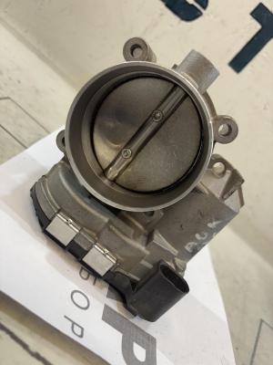 дроссельная заслонка 078133062C 