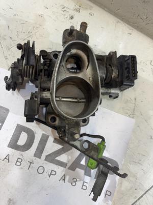 Дроссельная заслонка 078133061A 