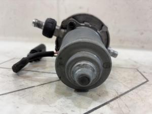 Насос вакуумный 8E0927317A Audi A4 B6