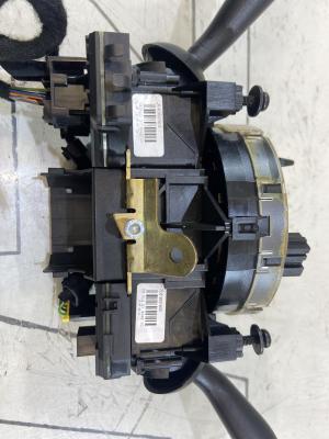 Переключатель подрулевой (стрекоза) 8E00953541D Volkswagen Touareg I