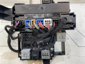 Блок предохранителей 7L0937535A Volkswagen Touareg I