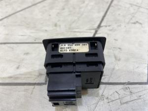 Кнопка отключения сигнализации 7L6959899 Volkswagen Touareg I