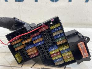 Блок предохранителей 7L0941828B Volkswagen Touareg I