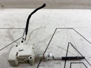 Замок лючка бензобака 1J0810773B Volkswagen Touareg I