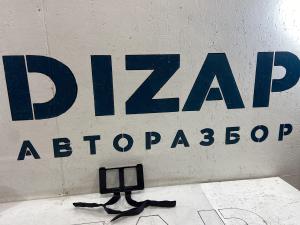 Кронштейн огнетушителя 7L0012130A Volkswagen Touareg I