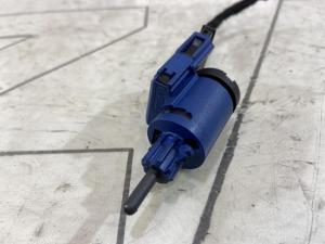 Выключатель педали сцепления 7L6927189 Volkswagen Touareg I