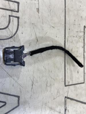 Разъём для плоских клемм 1J0972926 Volkswagen Touareg I