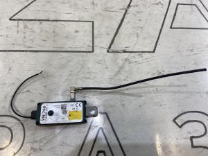 Усилитель антенны 7L6035577C Volkswagen Touareg I