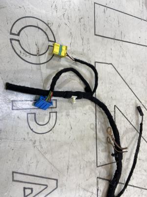 Кронштейн корпуса разъёма 7L0937545 Volkswagen Touareg I