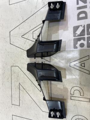 Накладка петли 7L6867438D Volkswagen Touareg I