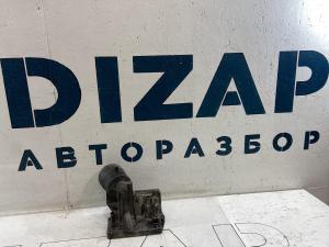 Кронштейн масляного фильтра 070115389B Volkswagen Touareg I
