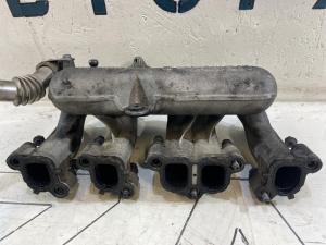 Ресивер впускной 070129713H Volkswagen Touareg I