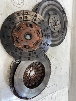 Сцепление комплект 070105266L Volkswagen Touareg I