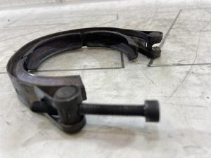 Хомут 7H0253725A Volkswagen Touareg I