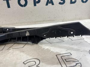 Кронштейн переднего бампера правый/левый 1Z0807184D Skoda Octavia II рест