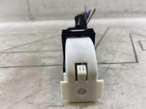 Разъём блока комфорта 1K0937702E Skoda Octavia II рест