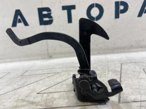 Крючок капота 1Z0823480 Skoda Octavia II рест