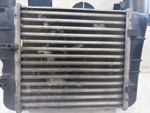 Интеркулер 8E0145805AA Audi A4 B6