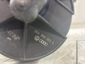 Насос вторичного воздуха 06A959253B 