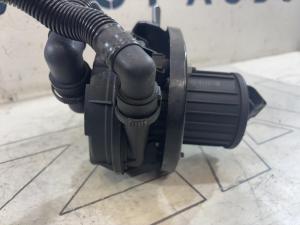 Насос вторичного воздуха 8E0906613D Audi A4 B6