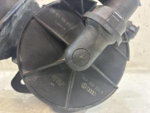 Насос вторичного воздуха 8E0906613D Audi A4 B6