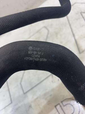 Шланг системы охлаждения 8E0121101J Audi A4 B6