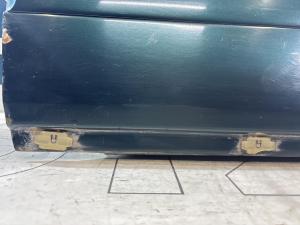 Дверь передняя левая 4A0831051A Audi A6 C4