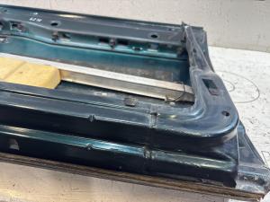 Дверь задняя левая 4A0833052B Audi A6 C4